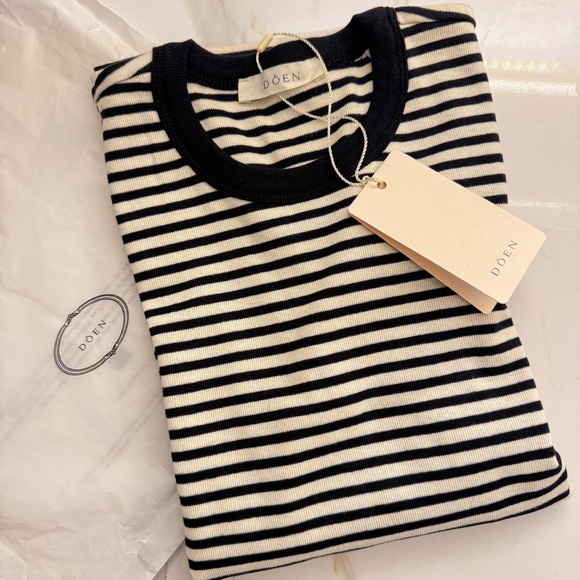 Doen Tee Long Sleeve Top NWT - Picture 1 of 7